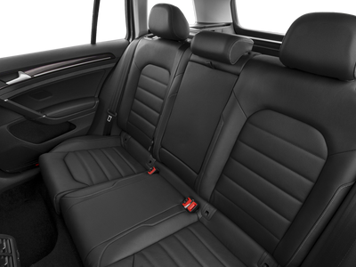 2017 Volkswagen Golf SportWagen S