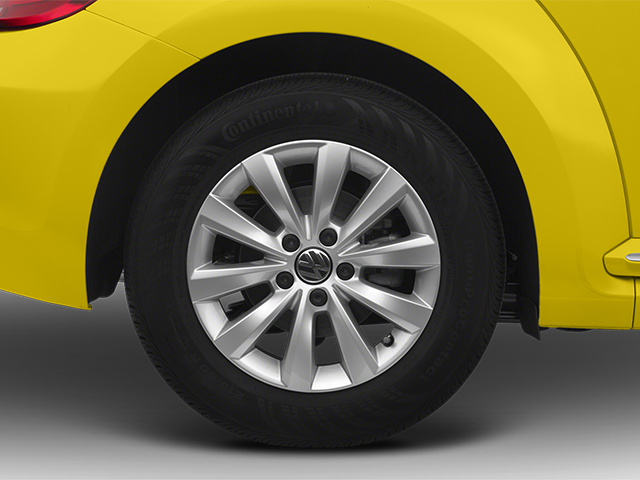 2013 Volkswagen Beetle 2.5L w/Sun
