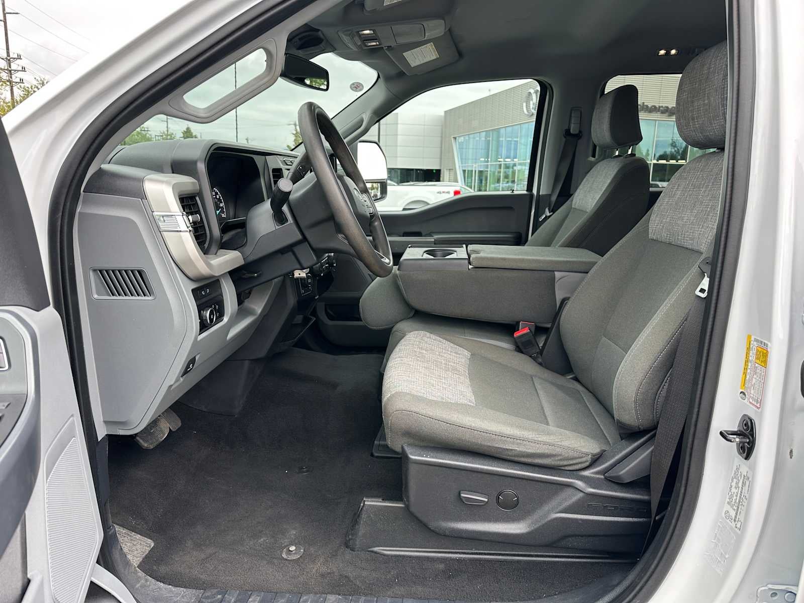 2023 Ford Super Duty F-350 SRW XLT