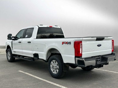 2023 Ford Super Duty F-350 SRW XLT