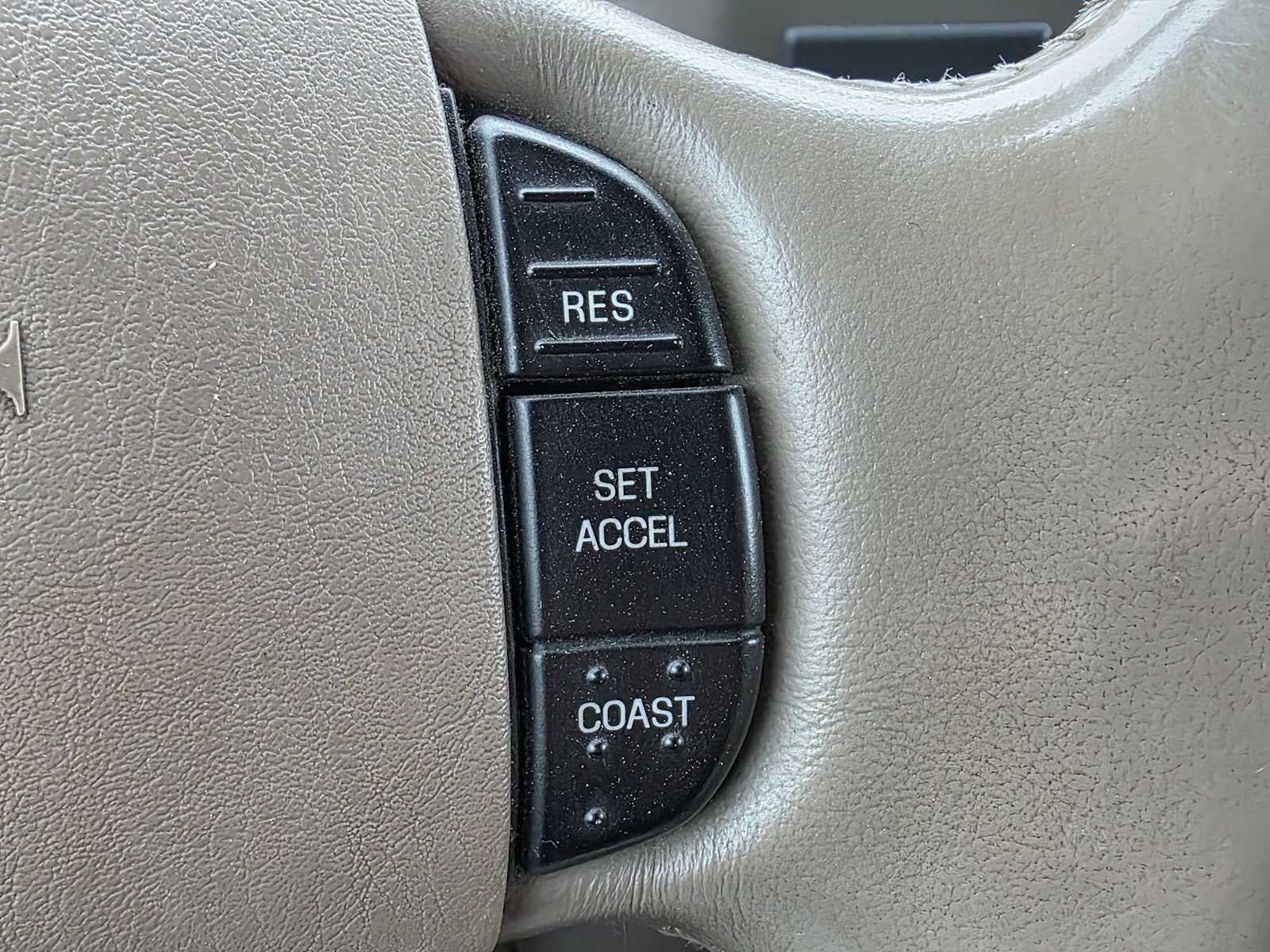 2004 Ford Super Duty F-250 Lariat