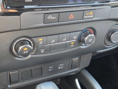 2024 Nissan Frontier SV