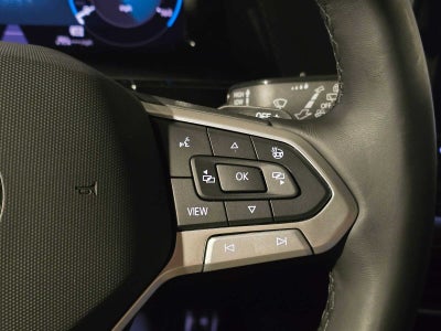 2026 Volkswagen Atlas Cross Sport 2.0T SEL R-Line Black