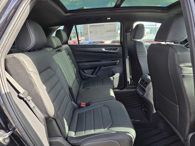 2026 Volkswagen Atlas Cross Sport 2.0T SEL R-Line Black