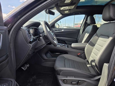2026 Volkswagen Atlas Cross Sport 2.0T SEL R-Line Black