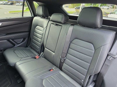 2026 Volkswagen Atlas Cross Sport 2.0T SEL R-Line Black