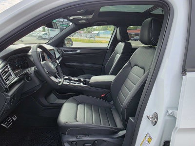 2026 Volkswagen Atlas Cross Sport 2.0T SEL R-Line Black