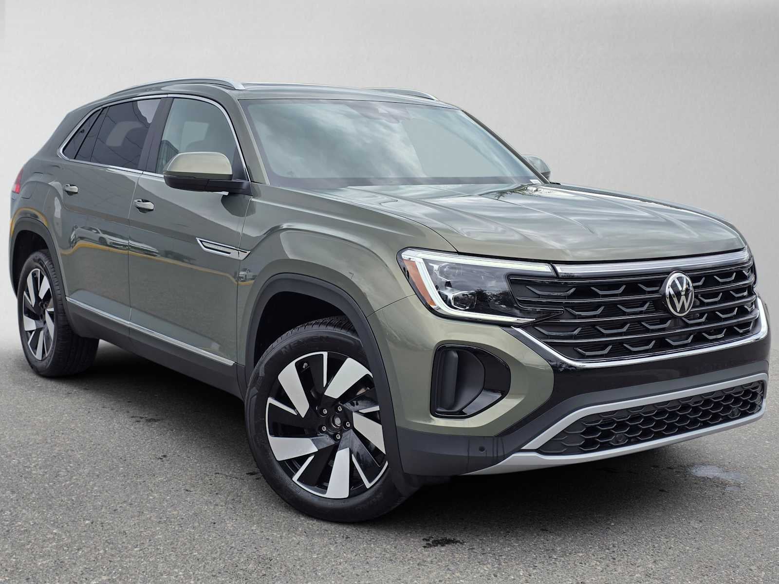 2026 Volkswagen Atlas Cross Sport 2.0T SEL