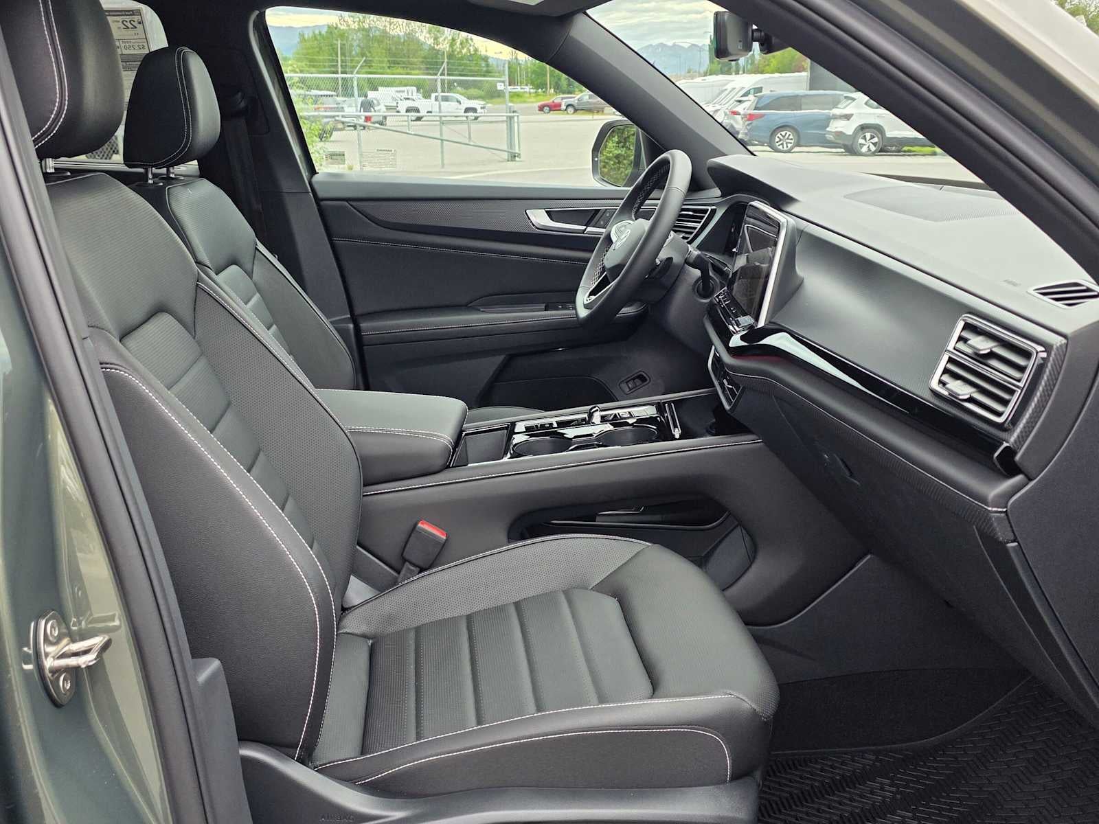 2026 Volkswagen Atlas Cross Sport 2.0T SEL