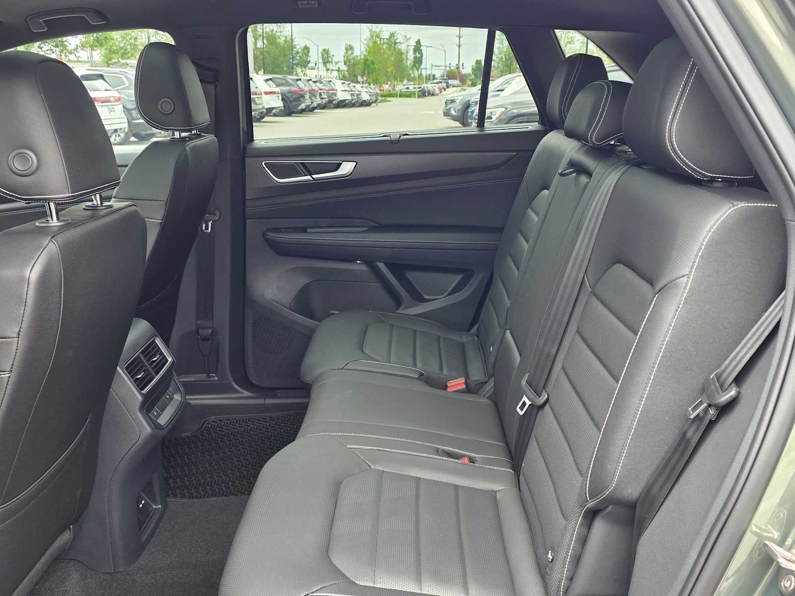 2026 Volkswagen Atlas Cross Sport 2.0T SEL