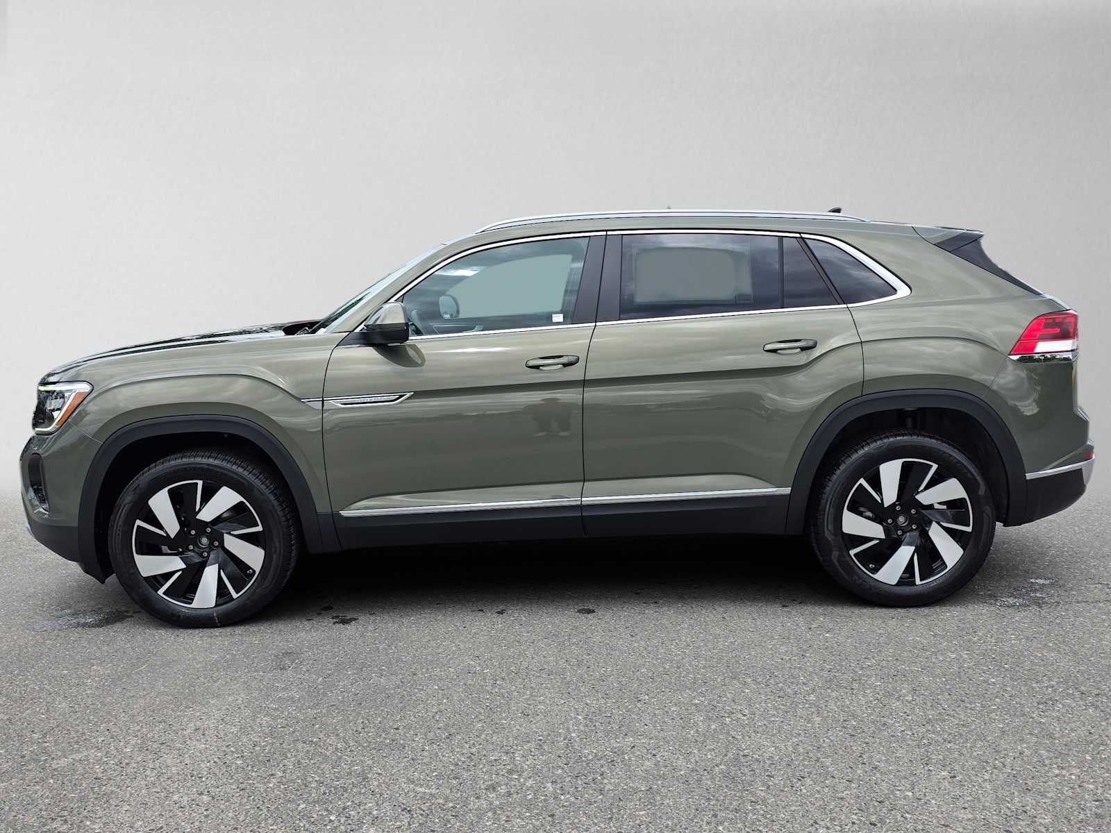 2026 Volkswagen Atlas Cross Sport 2.0T SEL