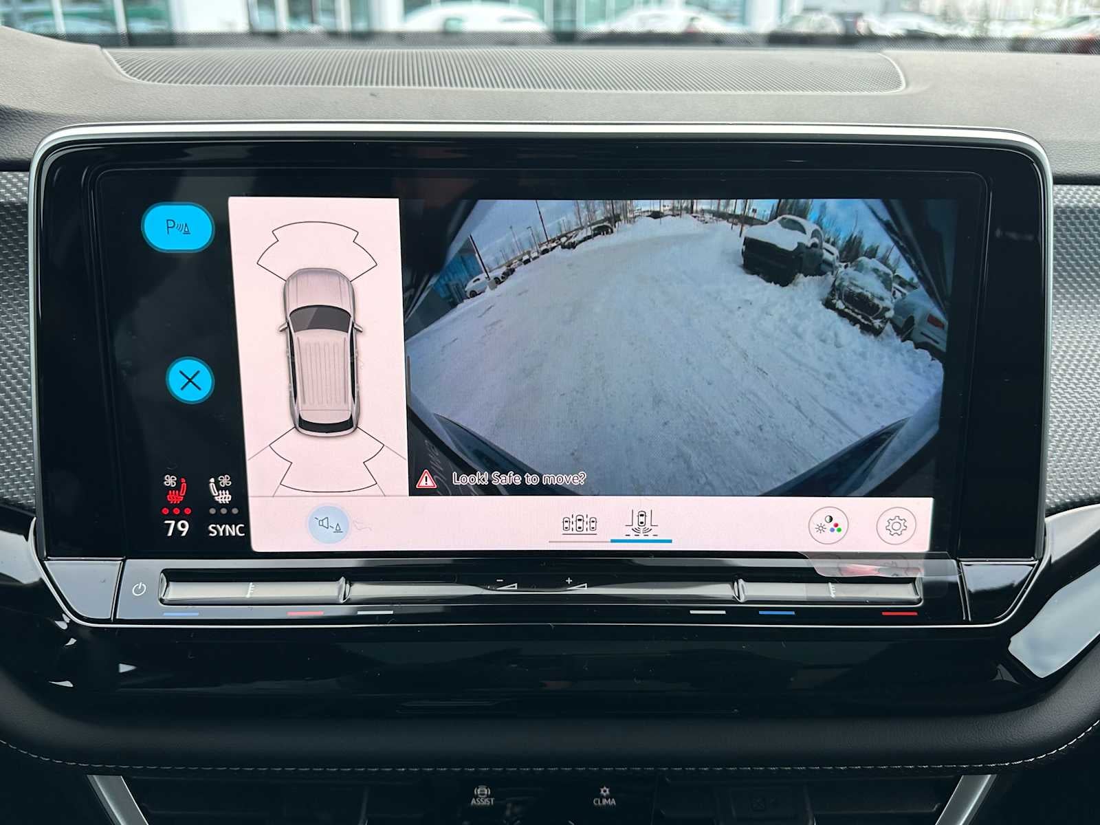 2026 Volkswagen Atlas Cross Sport 2.0T SEL