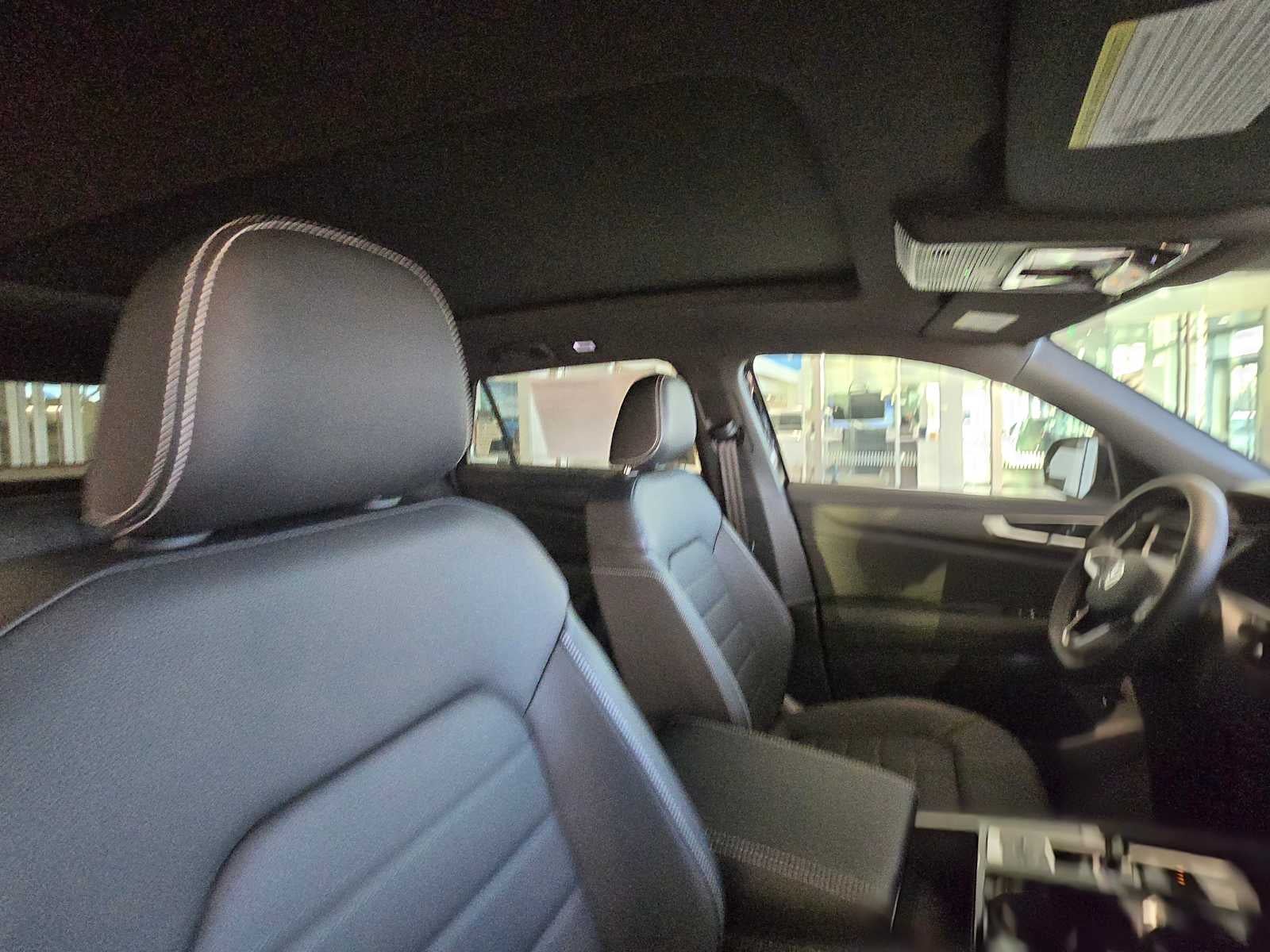 2025 Volkswagen Atlas Cross Sport 2.0T SEL