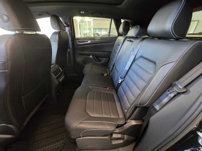 2025 Volkswagen Atlas Cross Sport 2.0T SEL