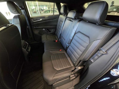 2025 Volkswagen Atlas Cross Sport 2.0T SEL