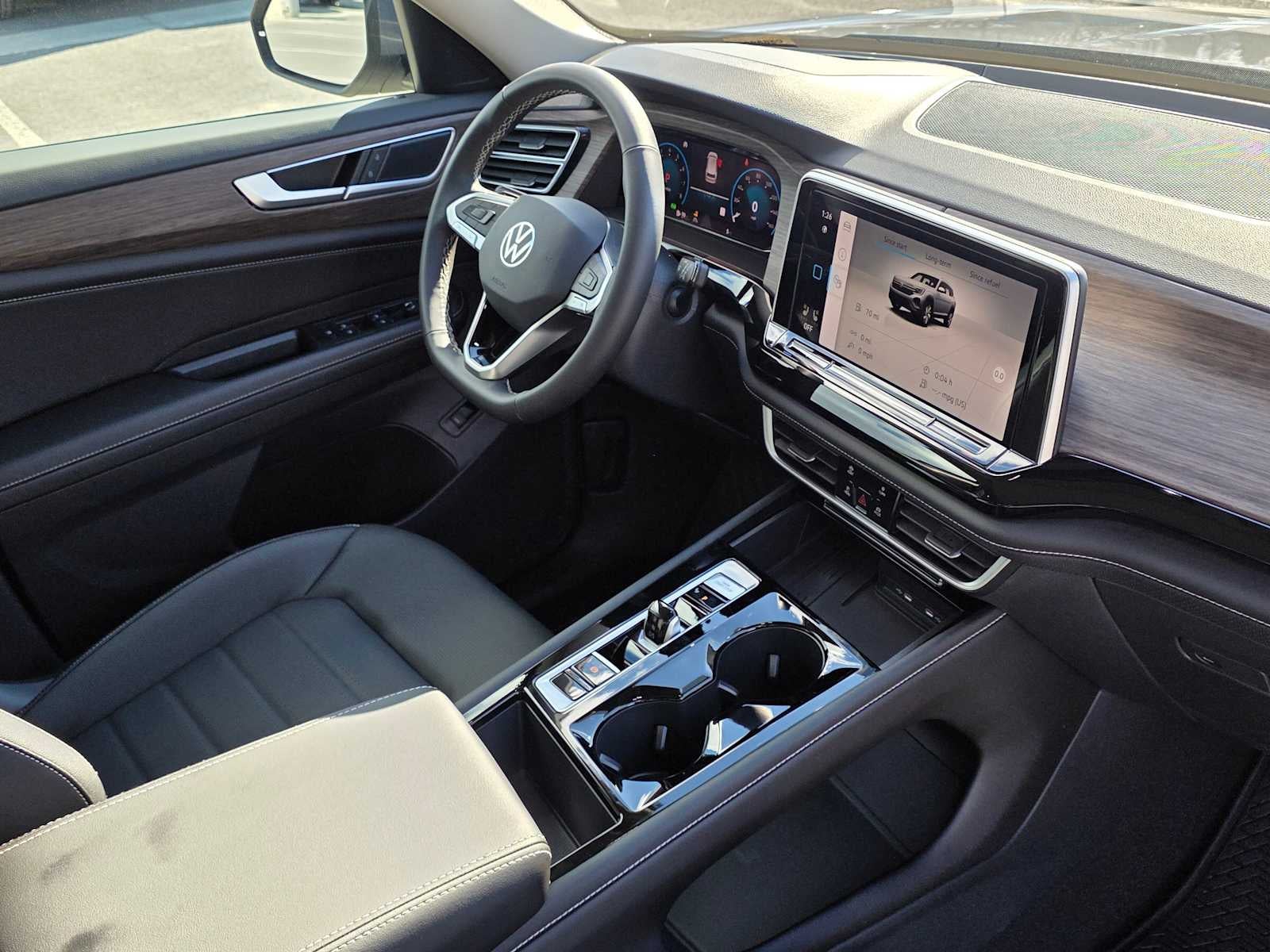 2026 Volkswagen Atlas 2.0T SEL