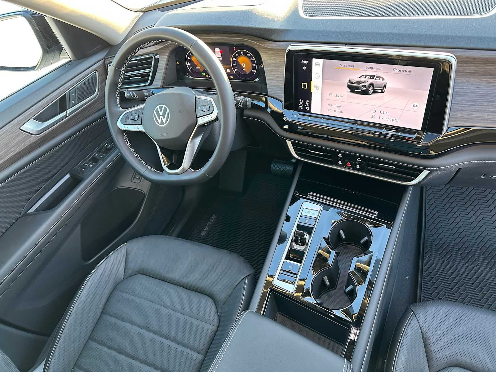 2026 Volkswagen Atlas 2.0T SEL