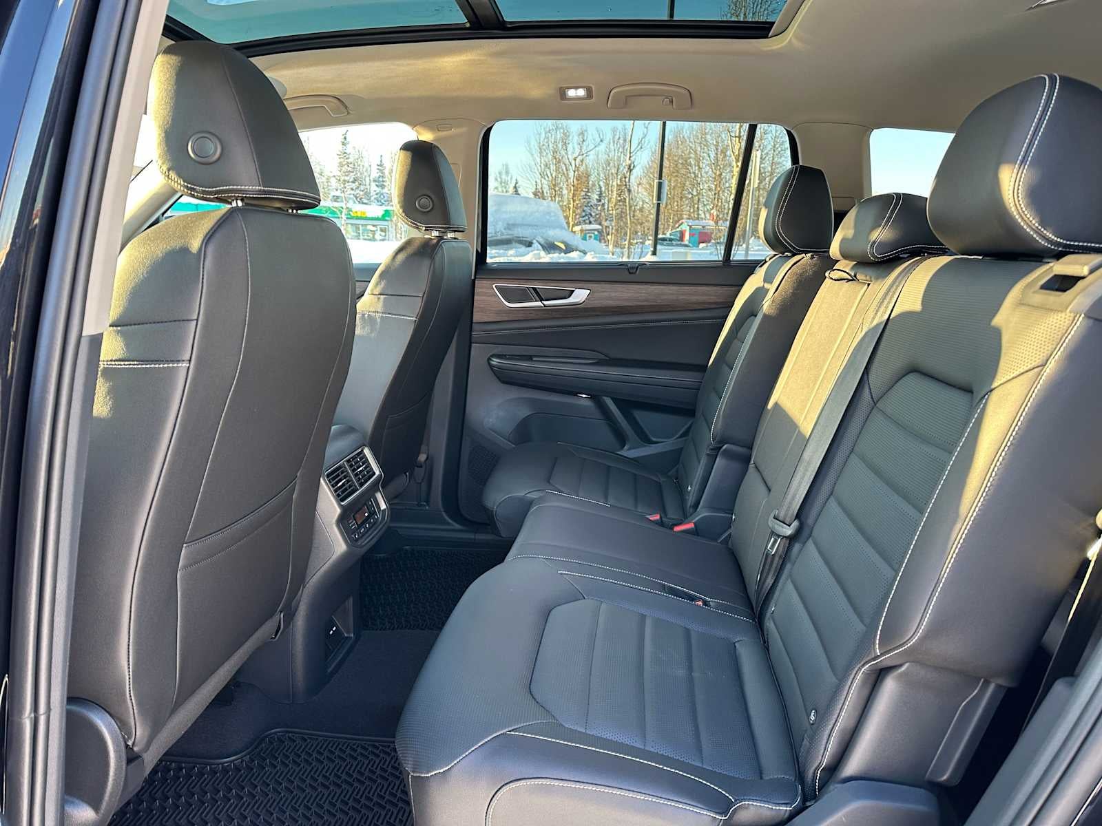 2026 Volkswagen Atlas 2.0T SEL