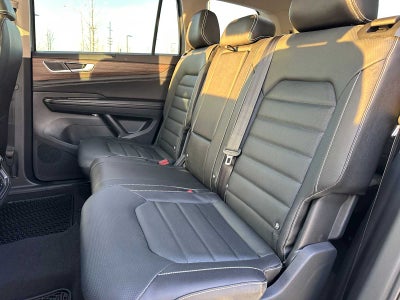 2026 Volkswagen Atlas 2.0T SEL