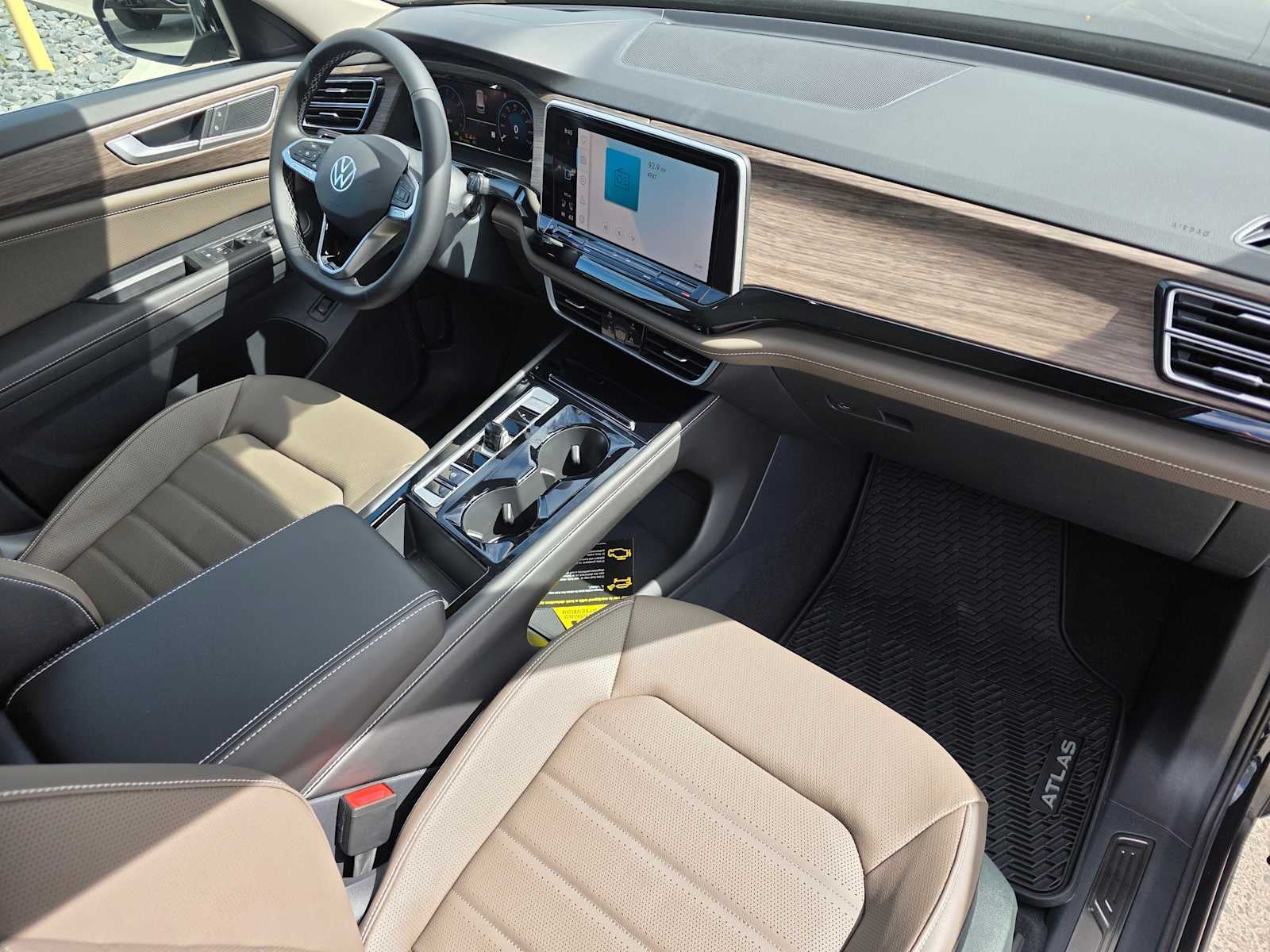 2026 Volkswagen Atlas 2.0T SEL