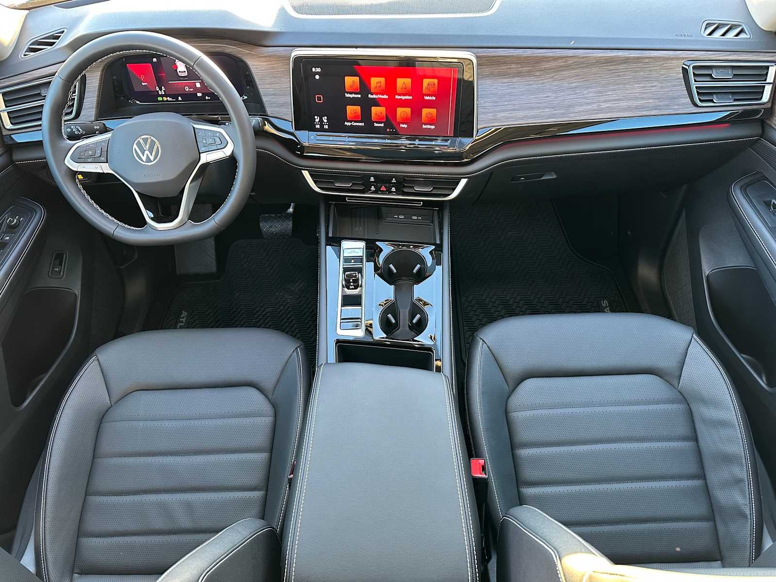 2026 Volkswagen Atlas 2.0T SEL