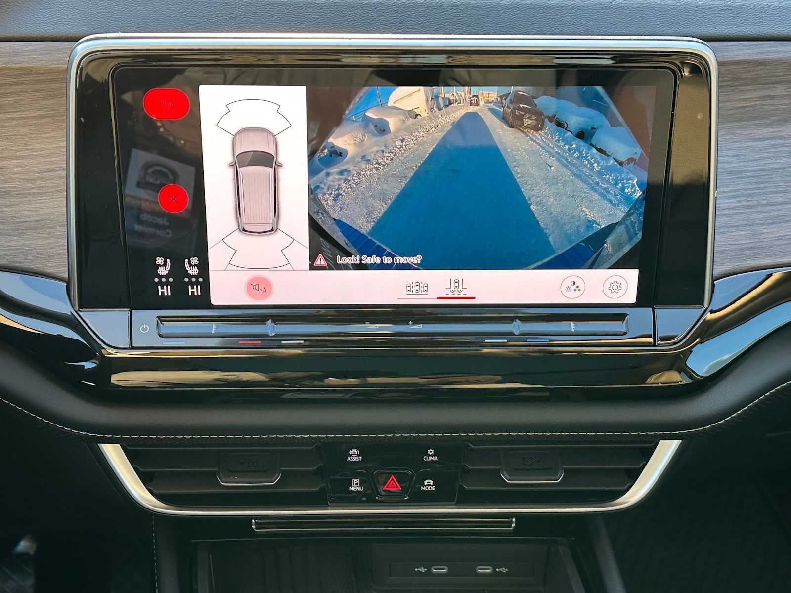 2026 Volkswagen Atlas 2.0T SEL