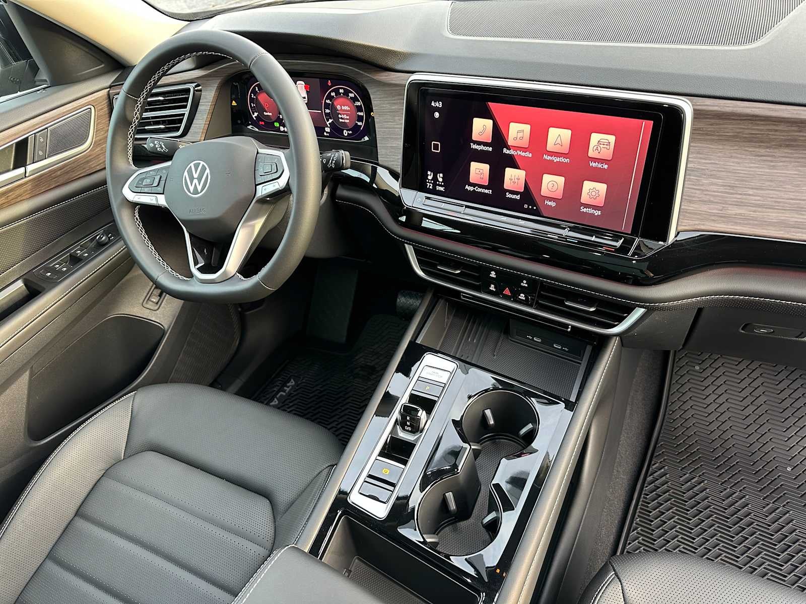 2026 Volkswagen Atlas 2.0T SEL