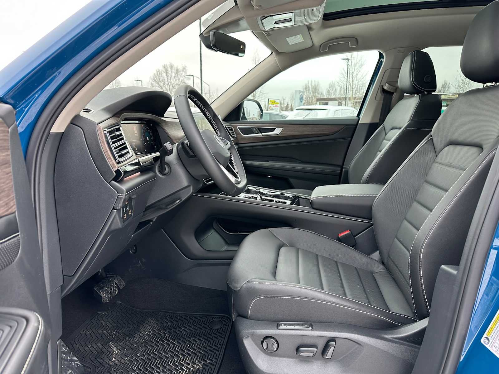 2026 Volkswagen Atlas 2.0T SEL