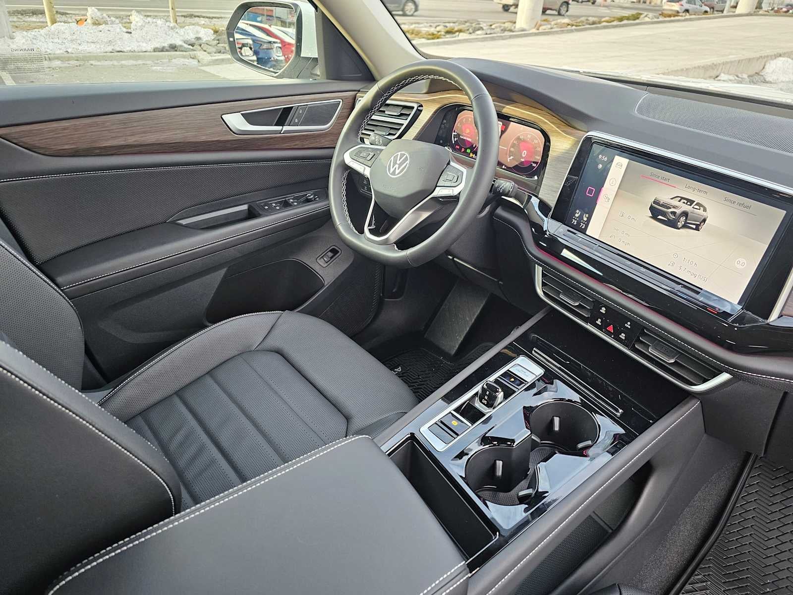 2025 Volkswagen Atlas 2.0T SEL