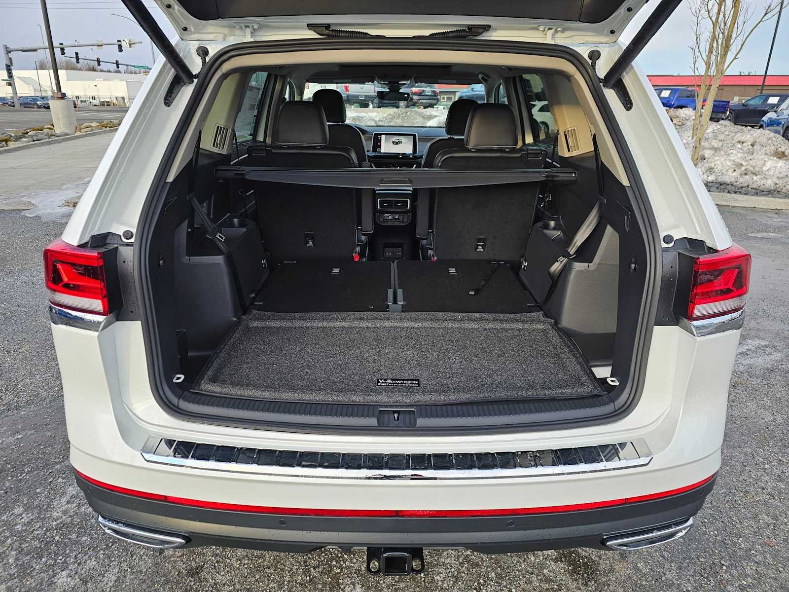 2025 Volkswagen Atlas 2.0T SEL