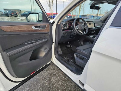 2025 Volkswagen Atlas 2.0T SEL