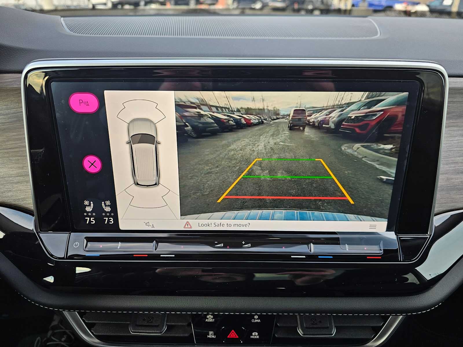 2025 Volkswagen Atlas 2.0T SEL