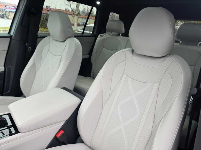 2027 Volkswagen Atlas 2.0T SEL