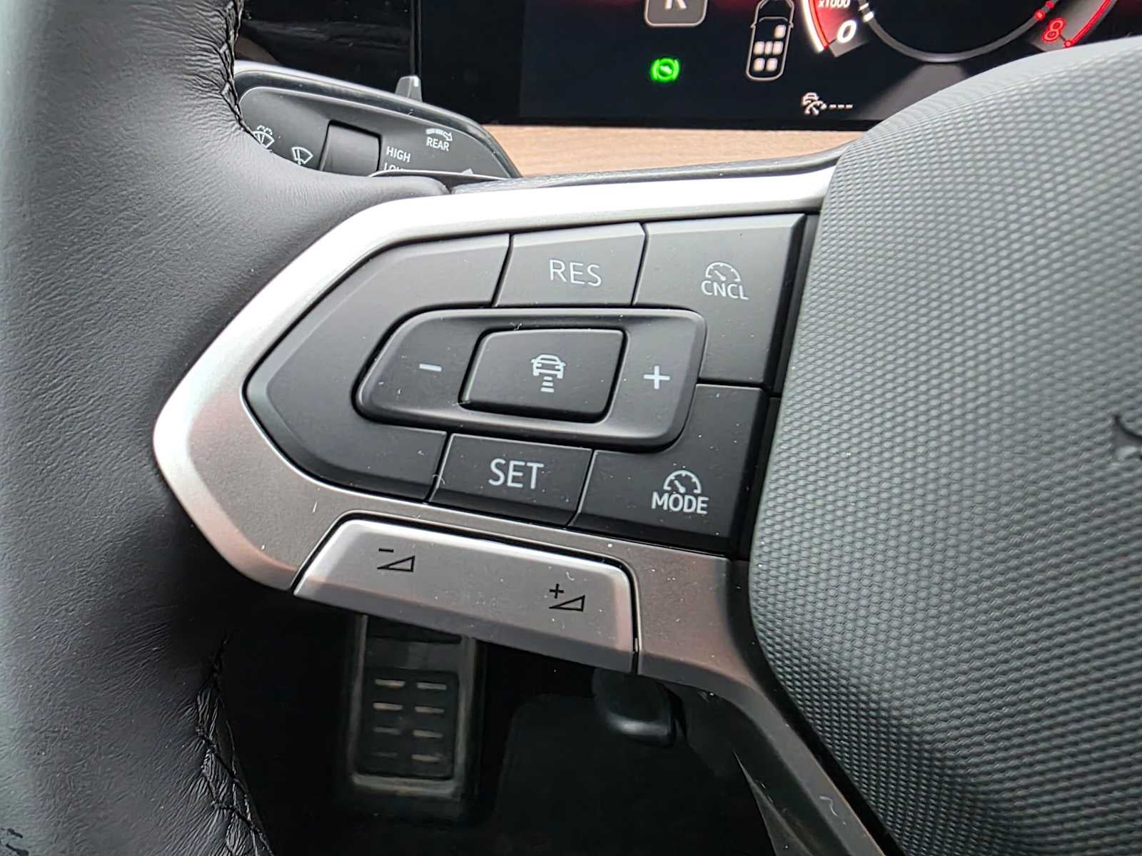 2027 Volkswagen Atlas 2.0T SEL