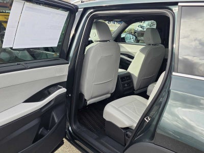2027 Volkswagen Atlas 2.0T SEL