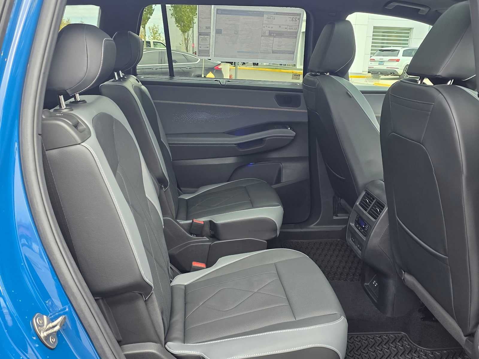 2027 Volkswagen Atlas 2.0T SEL