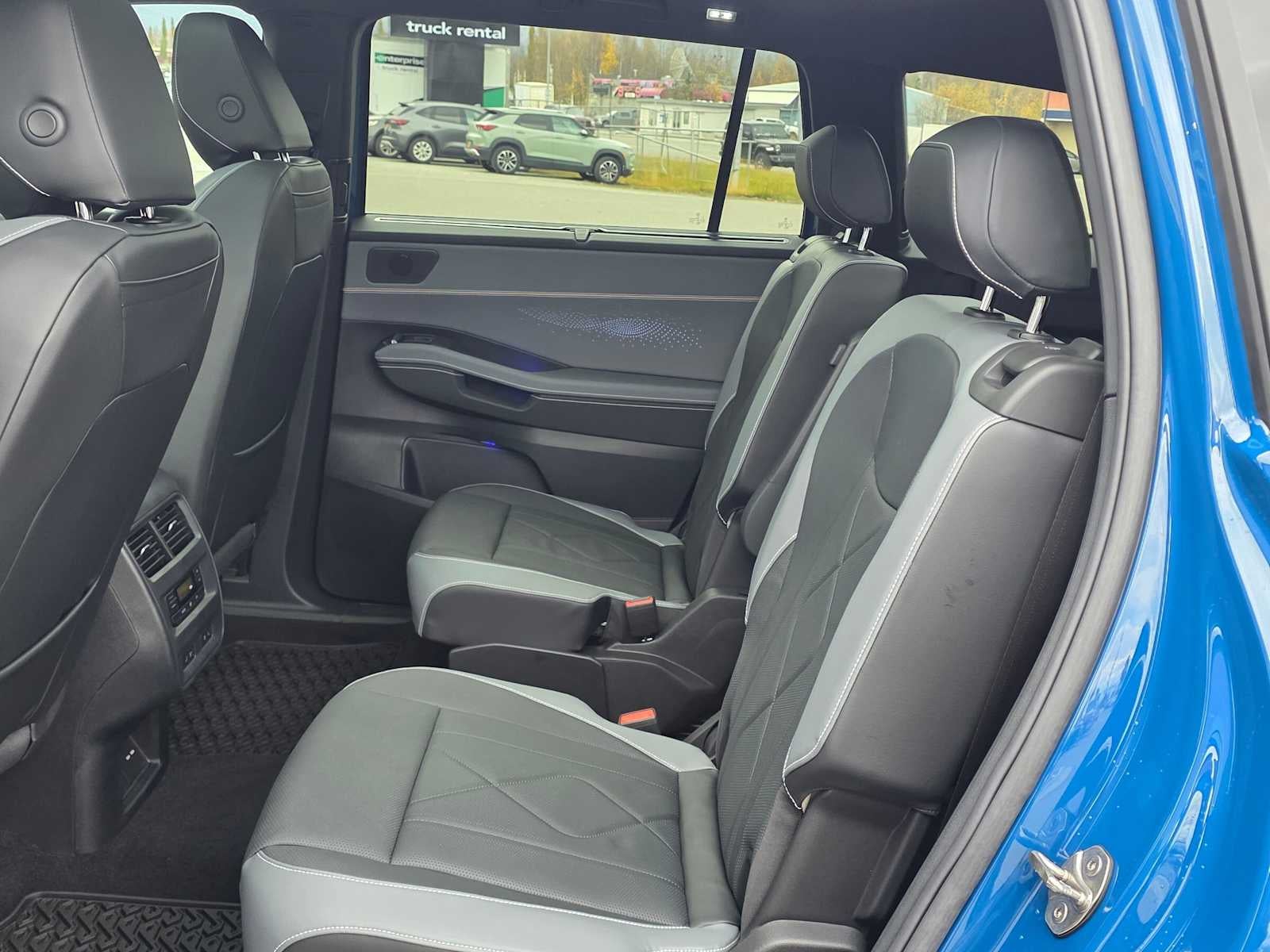 2027 Volkswagen Atlas 2.0T SEL