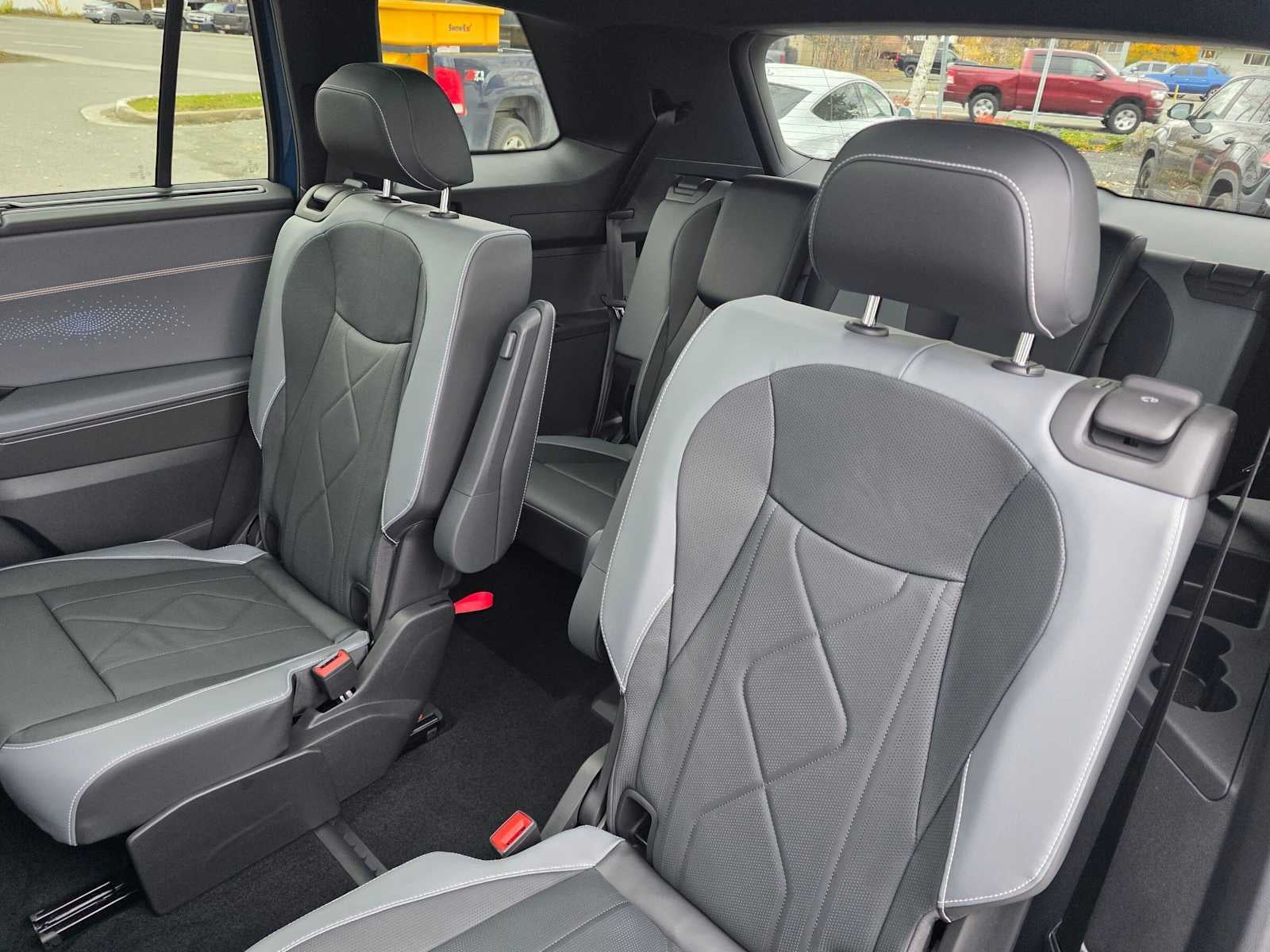 2027 Volkswagen Atlas 2.0T SEL