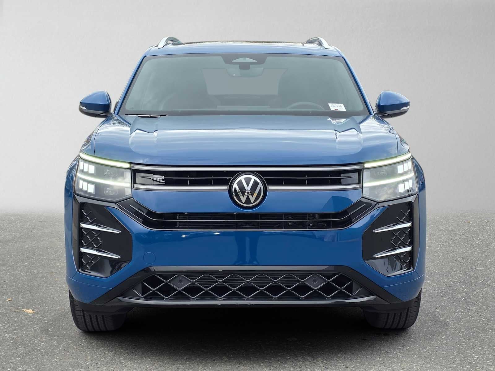 2027 Volkswagen Atlas 2.0T SEL
