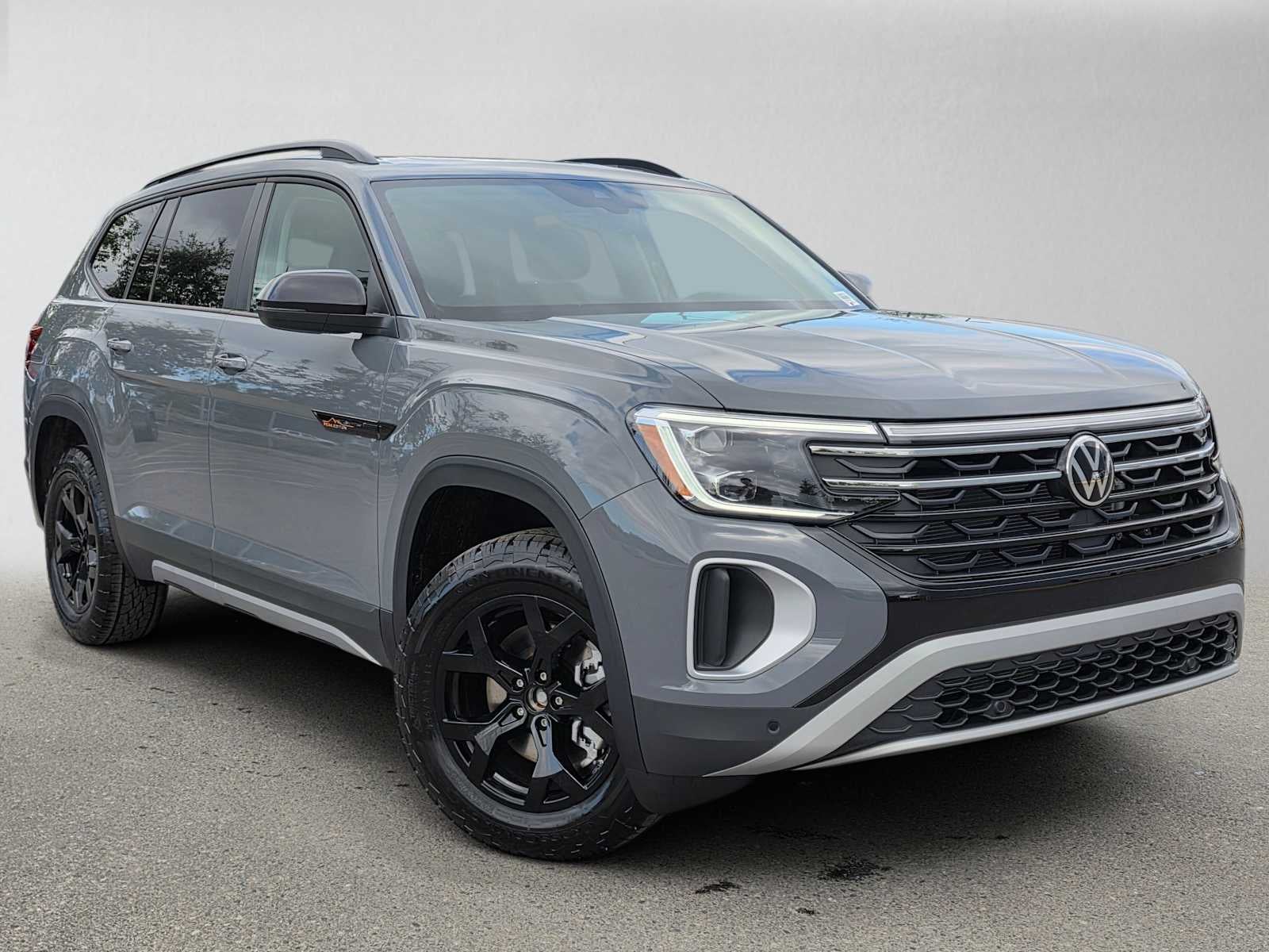 2026 Volkswagen Atlas 2.0T Peak Edition