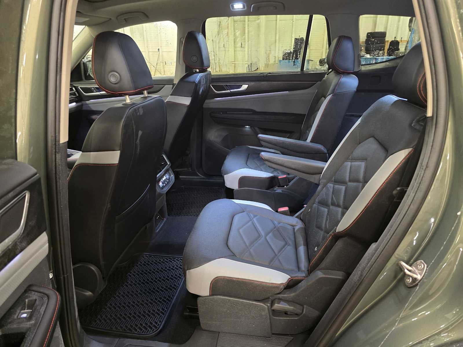 2026 Volkswagen Atlas 2.0T Peak Edition