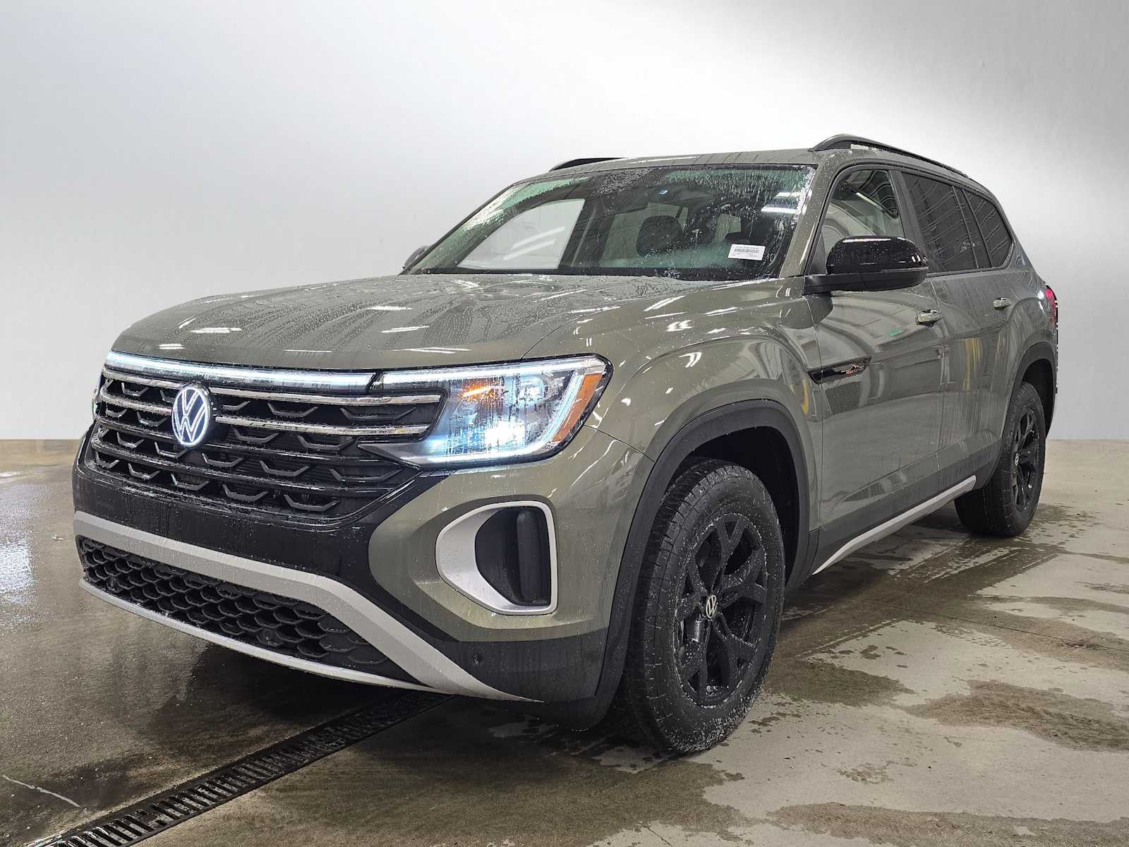 2026 Volkswagen Atlas 2.0T Peak Edition