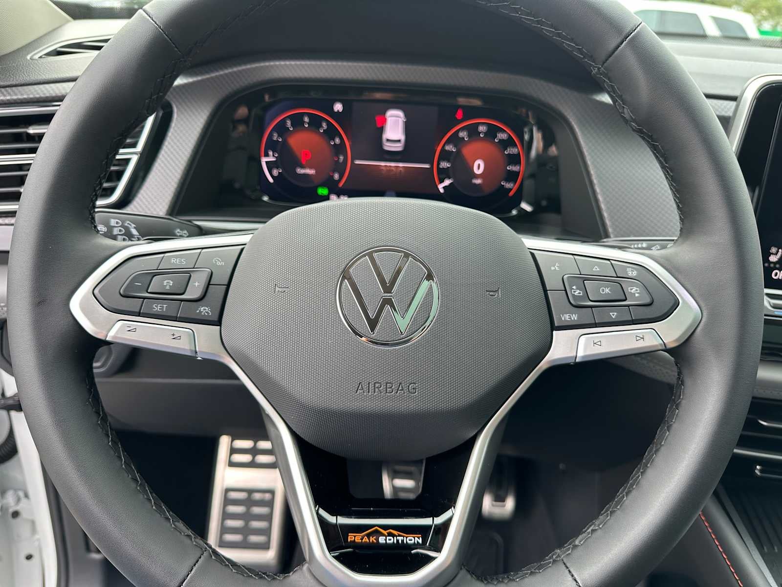 2025 Volkswagen Atlas 2.0T Peak Edition