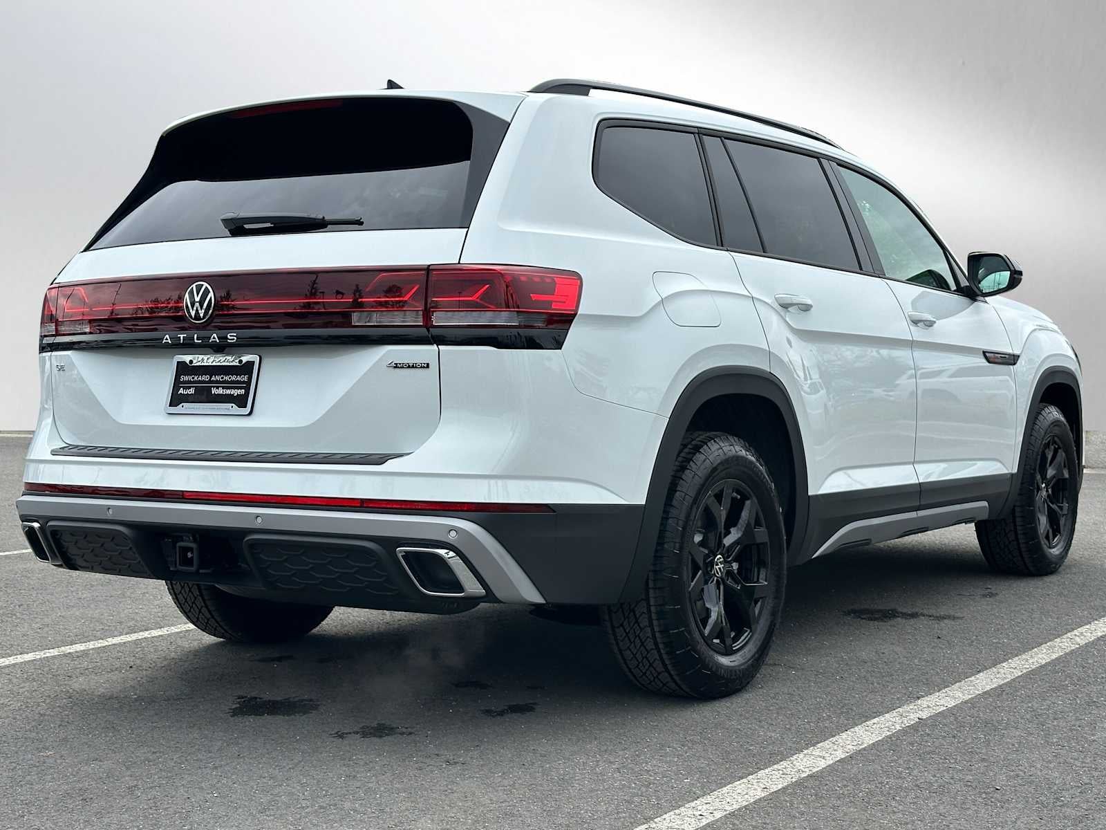 2025 Volkswagen Atlas 2.0T Peak Edition