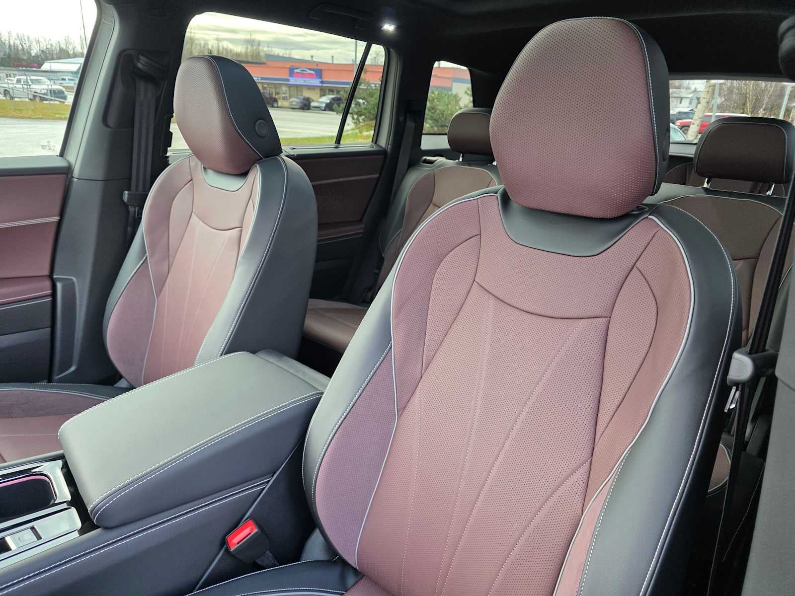 2027 Volkswagen Atlas 2.0T SEL