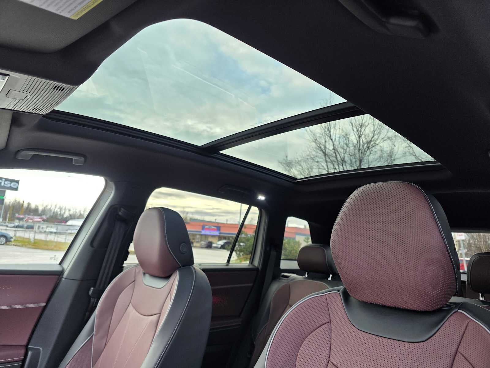 2027 Volkswagen Atlas 2.0T SEL