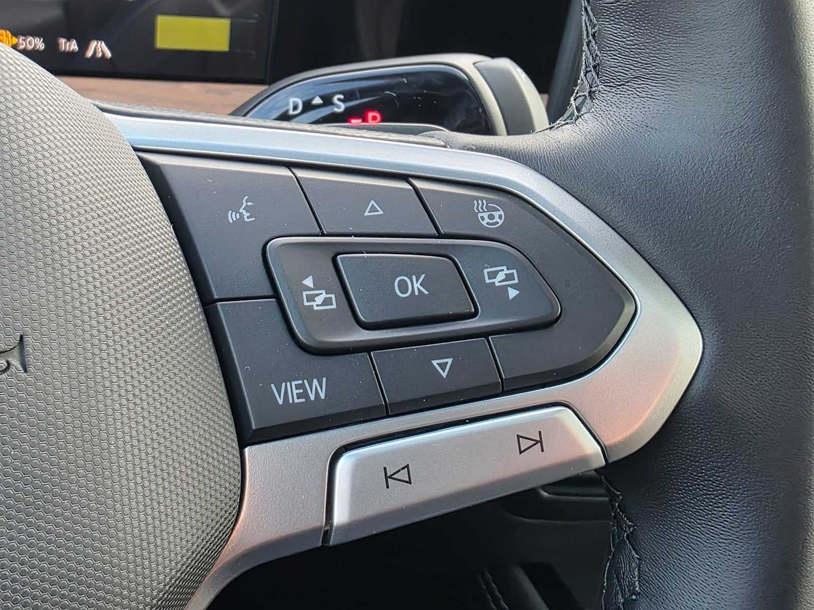2027 Volkswagen Atlas 2.0T SEL