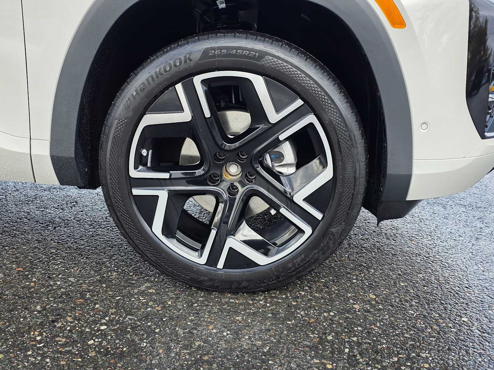 2027 Volkswagen Atlas 2.0T SEL
