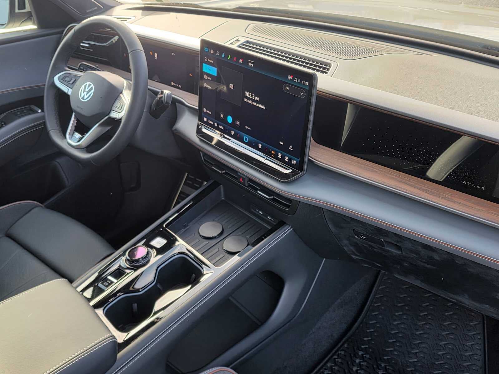 2027 Volkswagen Atlas 2.0T SEL