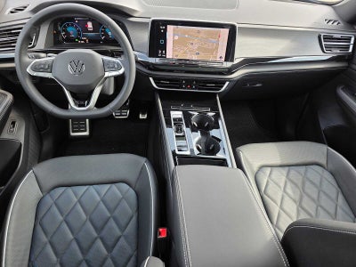 2026 Volkswagen Atlas Cross Sport 2.0T SEL Premium R-Line